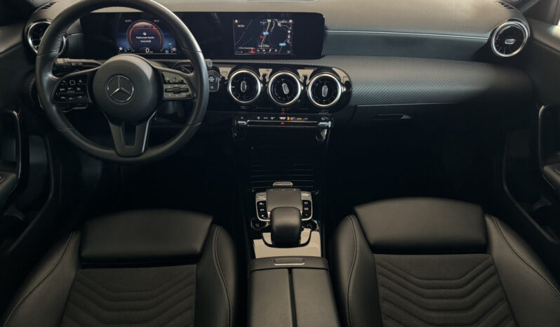 
Mercedes-Benz Classe A 180D Auto full									