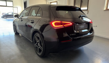 
Mercedes-Benz Classe A 180D Auto full									