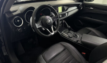 
Alfa Romeo Stelvio B-Tech 2.2 Q4 full									