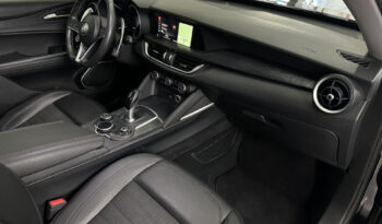 
Alfa Romeo Stelvio B-Tech 2.2 Q4 full									