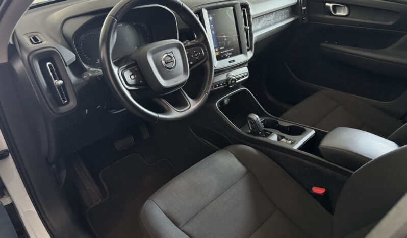 
Volvo XC40 D3 GearTronic 2.0 full									