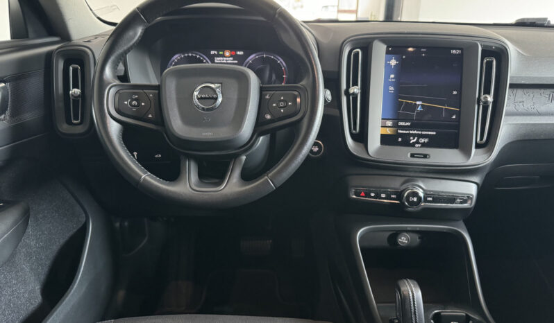 
Volvo XC40 D3 GearTronic 2.0 full									