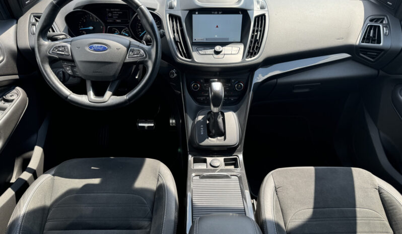 
Ford Kuga St-Line 1.5 TDCi full									