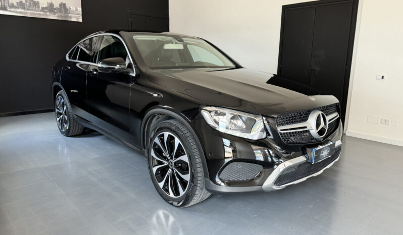 
Mercedes-Benz GLC Coupé 250D 4Matic full									