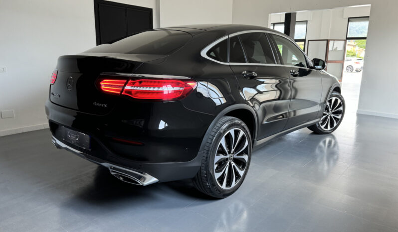 
Mercedes-Benz GLC Coupé 250D 4Matic full									