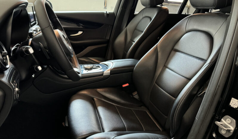 
Mercedes-Benz GLC Coupé 250D 4Matic full									