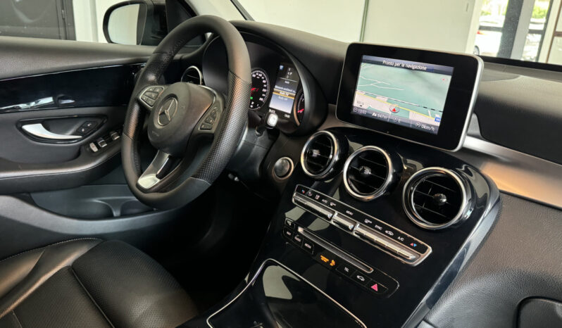 
Mercedes-Benz GLC Coupé 250D 4Matic full									