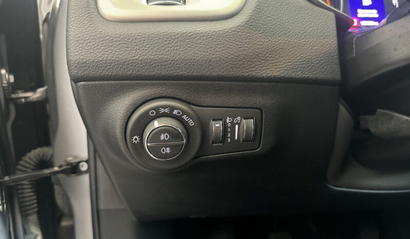 
Jeep Compass 1.6 Mjet full									