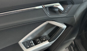 
Audi Q3 TDi Quattro 2.0 full									