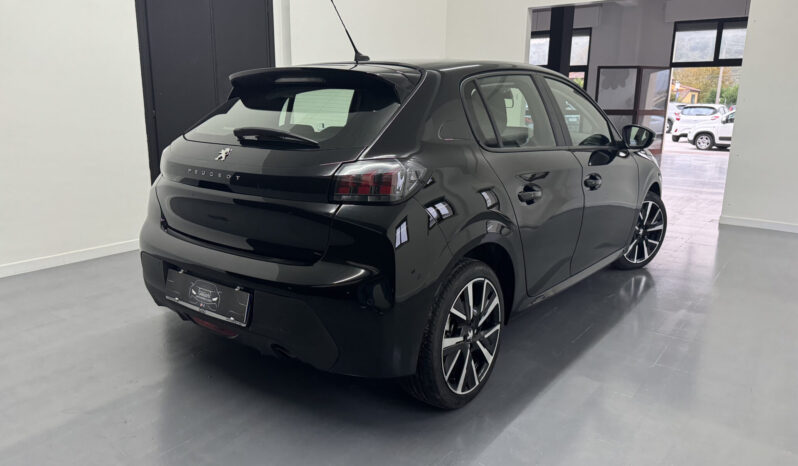 
Peugeot 208 BlueHDI 100 S&S Active full									