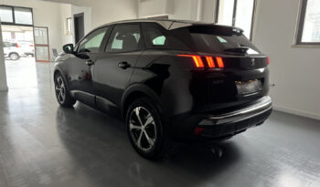 
Peugeot 3008 Blue HDi 130 CV full									