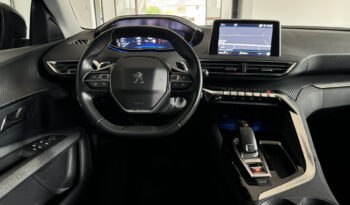 
Peugeot 3008 Blue HDi 130 CV full									