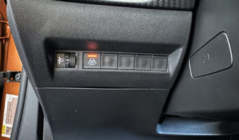 
Peugeot 2008 BlueHDi Allure-2021 full									