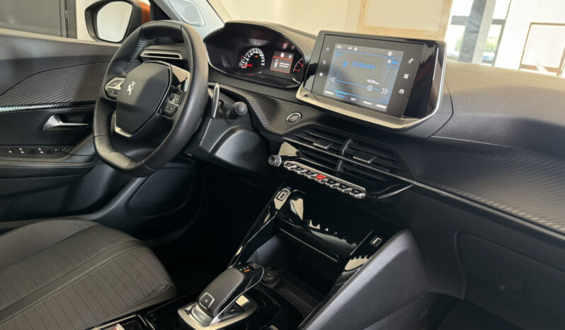 
Peugeot 2008 BlueHDi Allure-2021 full									