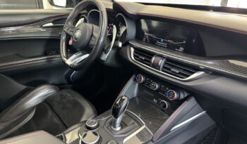 
Alfa Romeo Stelvio Quadrifoglio 2.9 V6 510CV full									