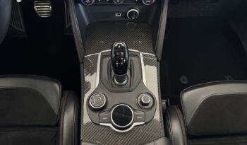 
Alfa Romeo Stelvio Quadrifoglio 2.9 V6 510CV full									