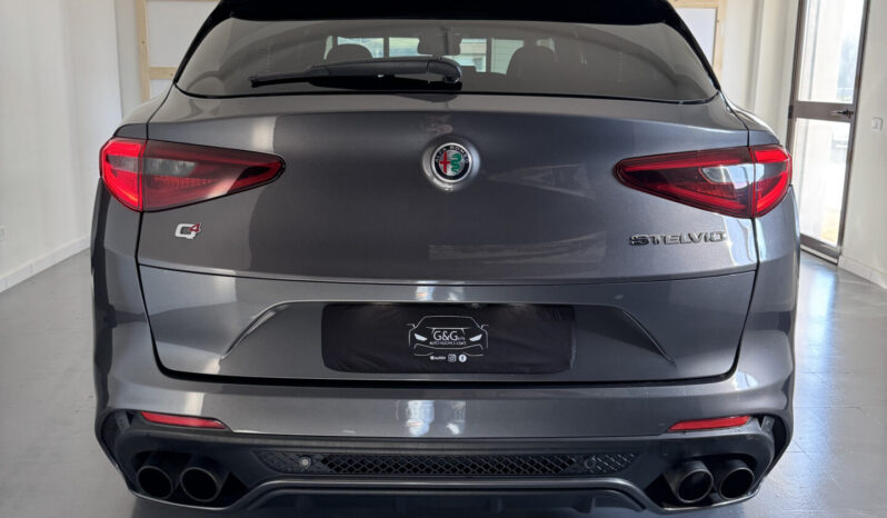 
Alfa Romeo Stelvio Quadrifoglio 2.9 V6 510CV full									