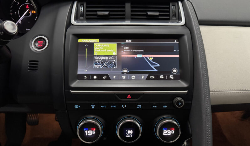 
Jaguar E-Pace 2.0D 150CV full									