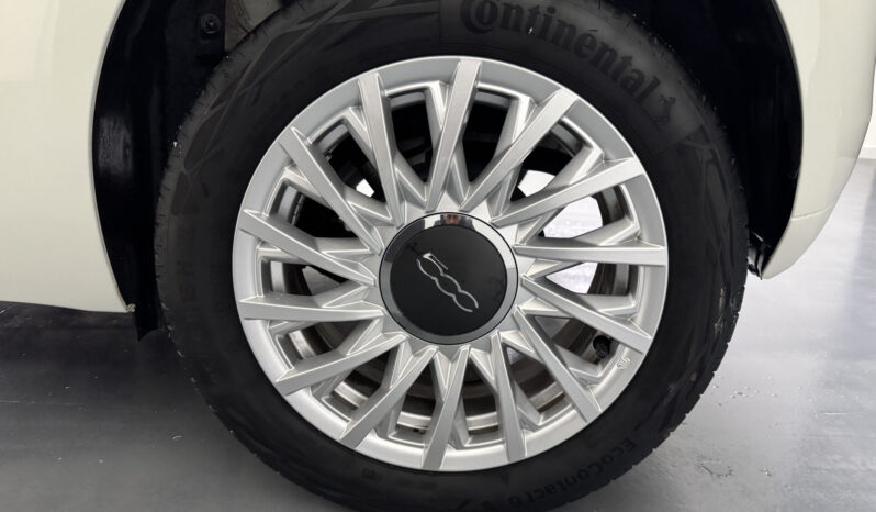 
Fiat 500 1.0 Hybrid full									