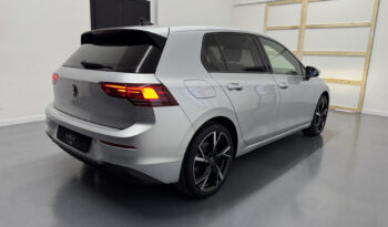 
Volkswagen Golf 8 2.0 TDi full									