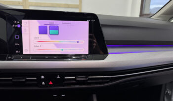 
Volkswagen Golf 8 2.0 TDi full									