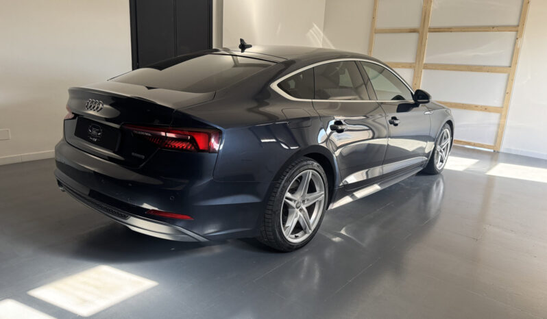 
Audi A5 SPB 2.0 Quattro S-Line full									