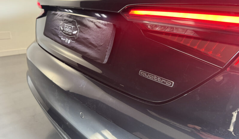 
Audi A5 SPB 2.0 Quattro S-Line full									