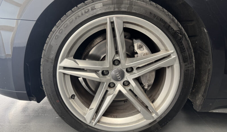 
Audi A5 SPB 2.0 Quattro S-Line full									