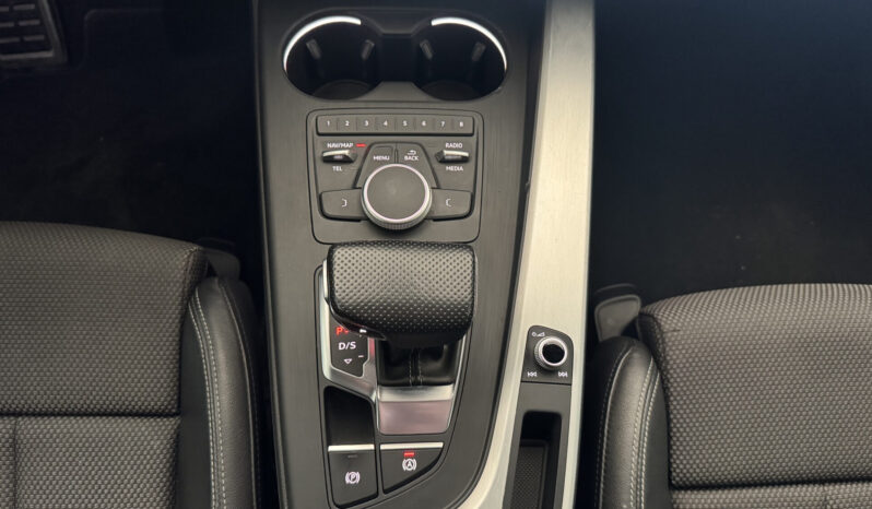 
Audi A5 SPB 2.0 Quattro S-Line full									