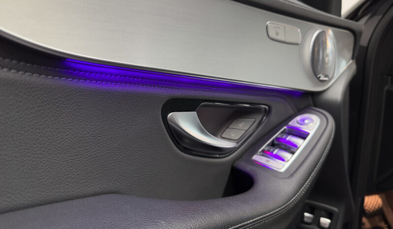 
Mercedes-Benz GLC Coupé 300D 4Matic Premium full									