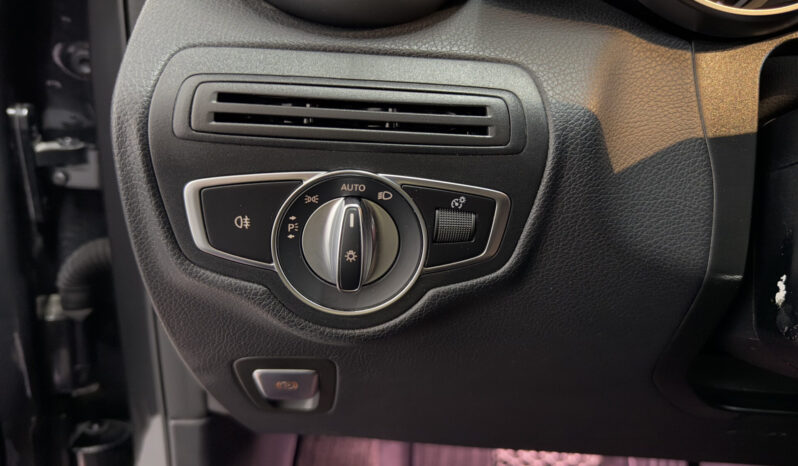 
Mercedes-Benz GLC Coupé 300D 4Matic Premium full									