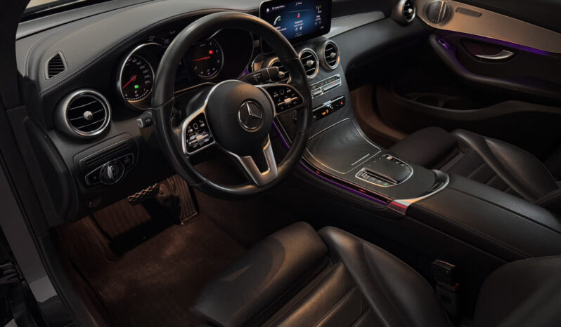 
Mercedes-Benz GLC Coupé 300D 4Matic Premium full									