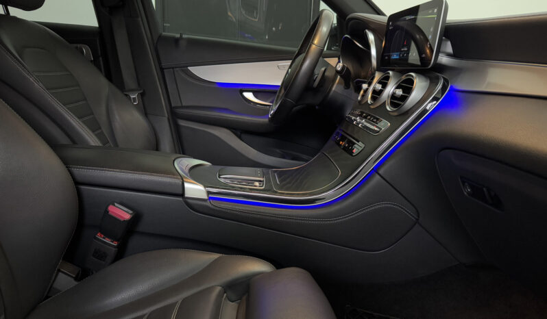 
Mercedes-Benz GLC Coupé 300D 4Matic Premium full									