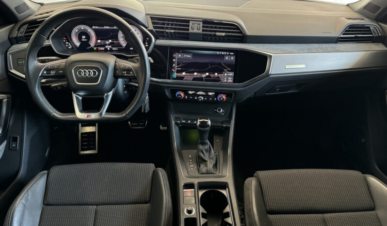 
Audi Q3 Sportback S-Line S Tronic full									