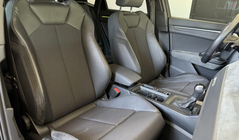 
Audi Q3 Sportback S-Line S Tronic full									