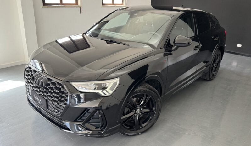 
Audi Q3 Sportback S-Line S Tronic full									