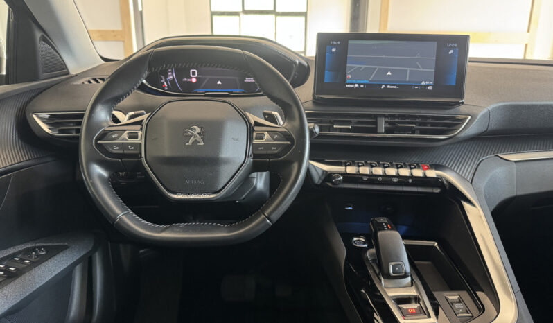 
Peugeot 3008 BlueHDi Eat8 Active Pack full									