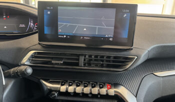 
Peugeot 3008 BlueHDi Eat8 Active Pack full									