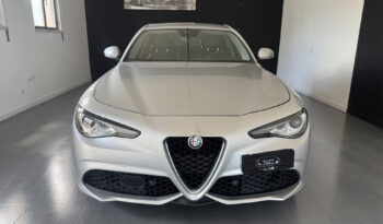 
Alfa Romeo Giulia 2.2 TD Q4 Veloce full									