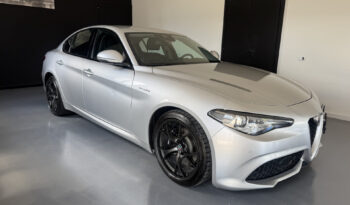 
Alfa Romeo Giulia 2.2 TD Q4 Veloce full									