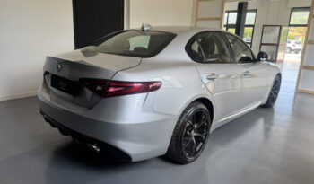 
Alfa Romeo Giulia 2.2 TD Q4 Veloce full									