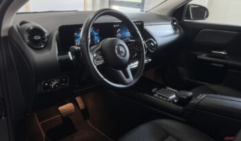 
Mercedes-Benz GLA 200d Automatic full									