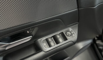 
Mercedes-Benz GLA 200d Automatic full									