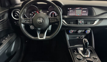 
Alfa Romeo Stelvio 2.2 TD 190CV Q4 full									