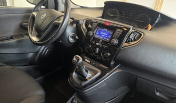 
Lancia Ypsilon 1.0 Gold full									