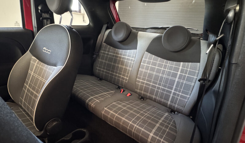 
Fiat 500 Lounge 1.0 Hybrid full									