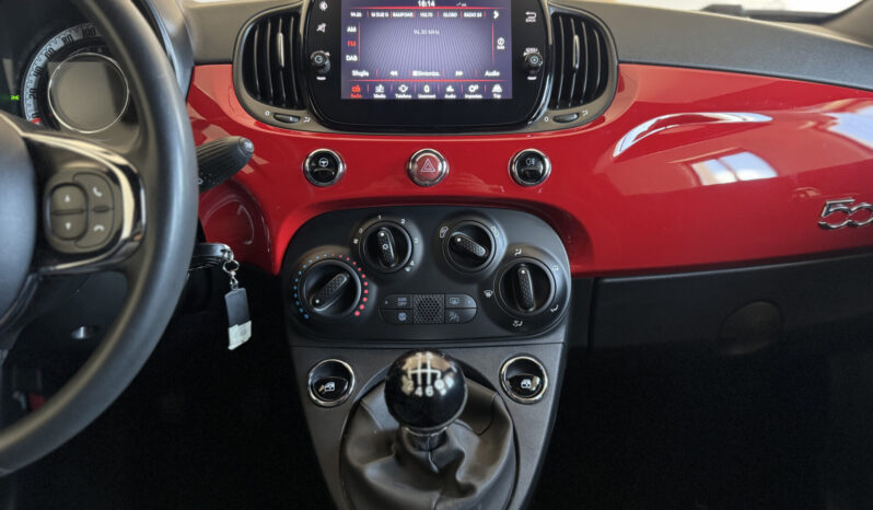 
Fiat 500 Lounge 1.0 Hybrid full									