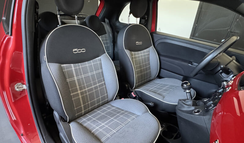 
Fiat 500 Lounge 1.0 Hybrid full									