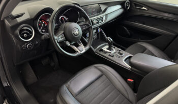 
Alfa Romeo Stelvio 2.2 TD Q4 Sprint full									