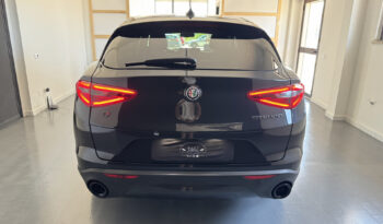 
Alfa Romeo Stelvio 2.2 TD Q4 Sprint full									